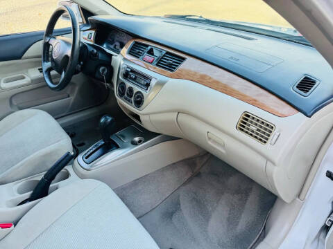 2004 Mitsubishi Lancer LS