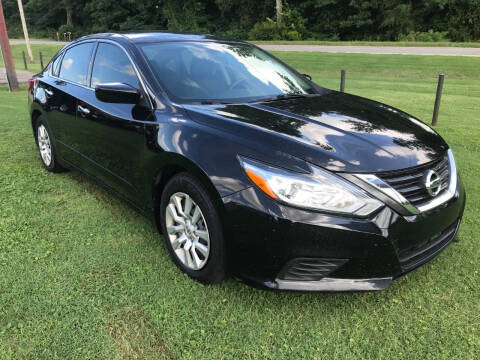 2017 Nissan Altima for sale at RPM AUTO LAND in Anniston AL