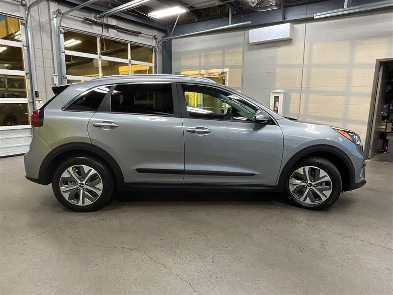 2022 Kia Niro EV S