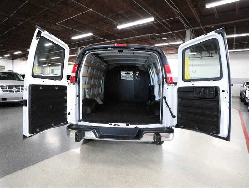 2024 GMC Savana 2500