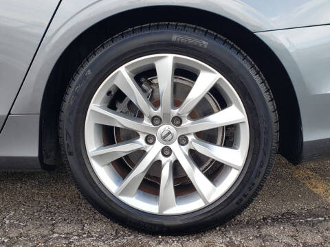 2018 Volvo S90 T6 Momentum