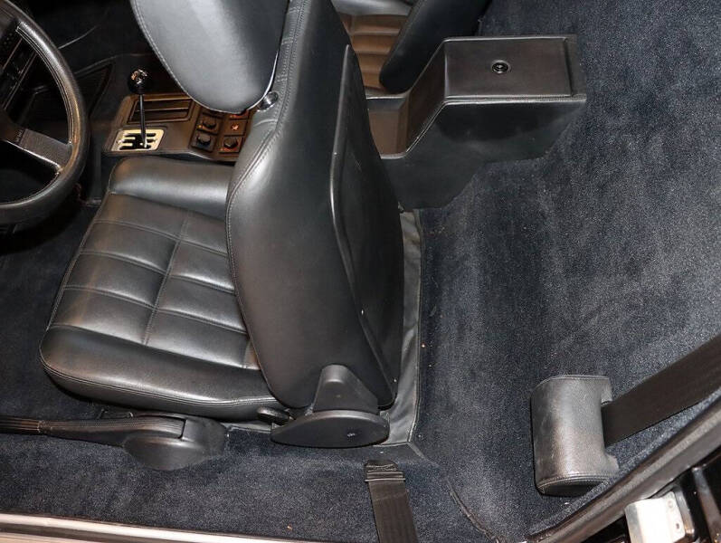 1986 Ferrari 328 GTB