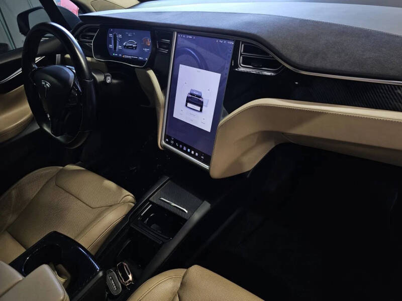 2016 Tesla Model X 90D