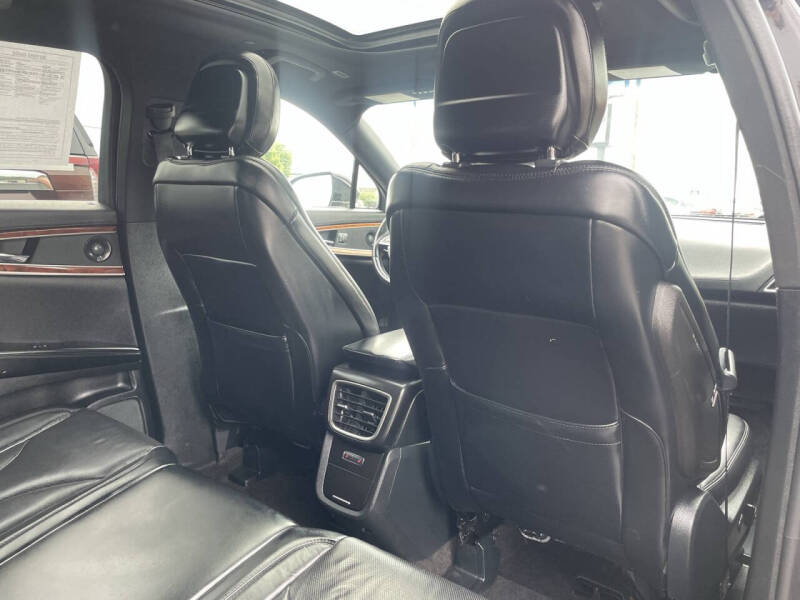 2020 Lincoln Nautilus Reserve