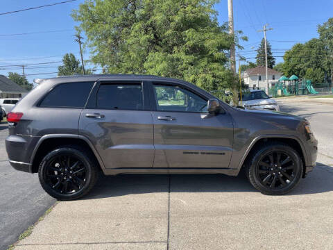 2017 Jeep Grand Cherokee Laredo