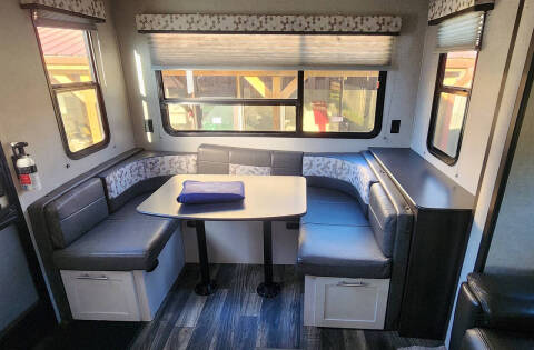 2019 Keystone RV Premier