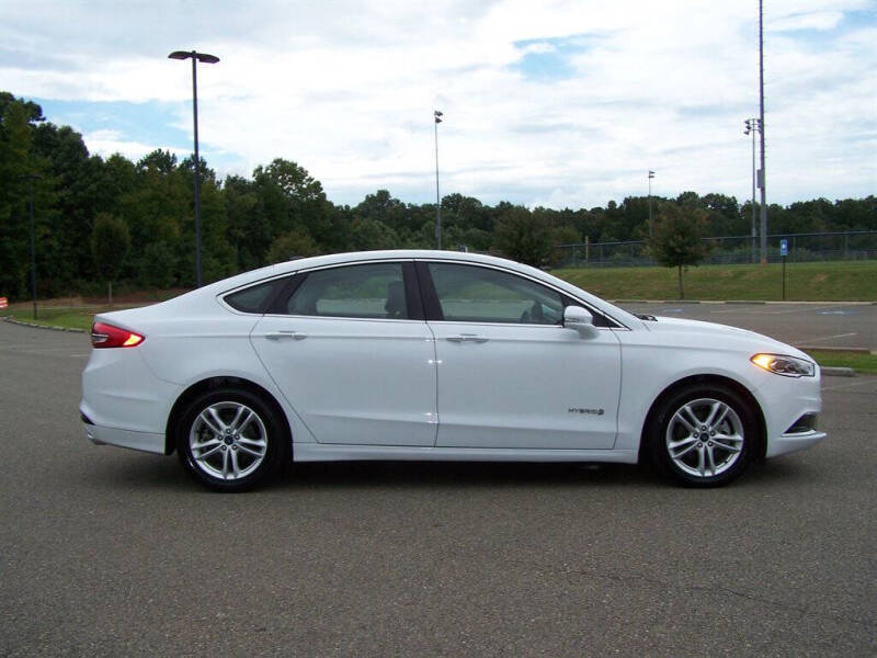 2018 Ford Fusion Hybrid SE