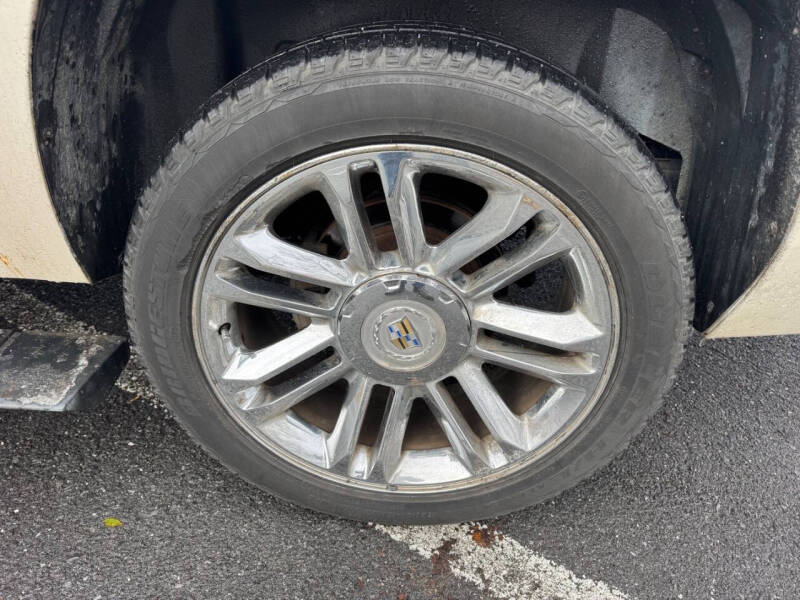 2010 Cadillac Escalade ESV Premium