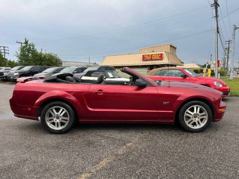 2005 Ford Mustang GT Premium