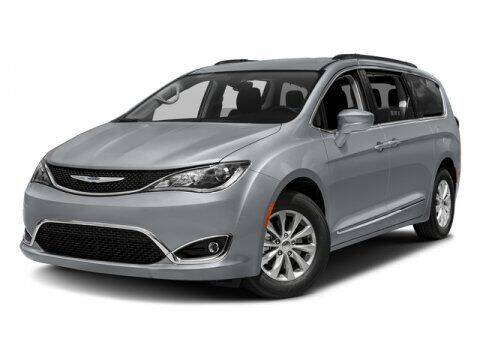 2017 Chrysler Pacifica for sale at Mike Murphy Ford in Morton IL