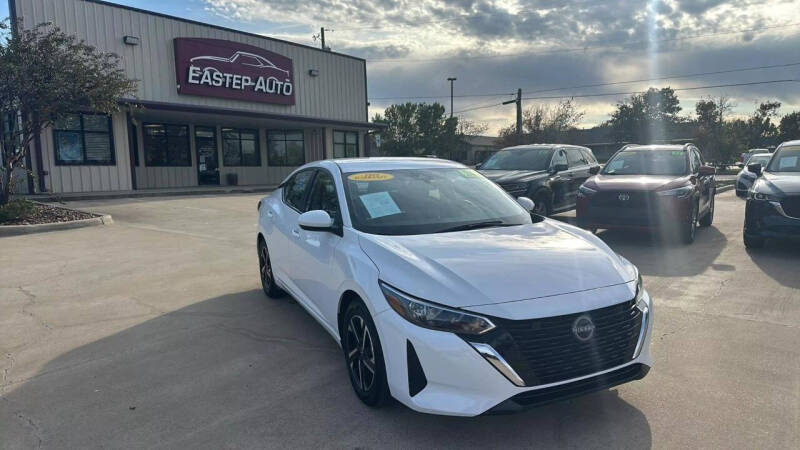 2024 Nissan Sentra SV photo 2