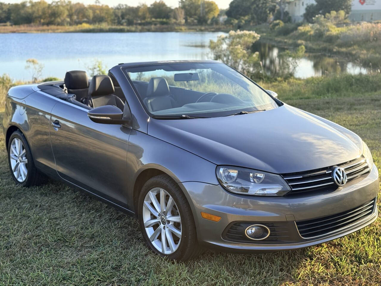 Gray 2012 Volkswagen Eos Komfort SULEV Convertible Komfort SULEV 2dr Convertible 1