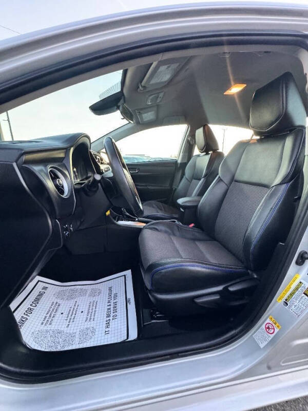 2019 Toyota Corolla SE