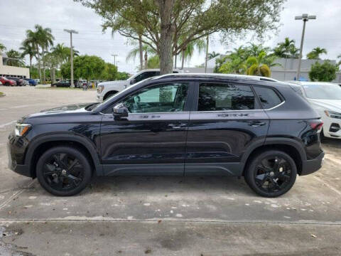 2025 Volkswagen Taos SE