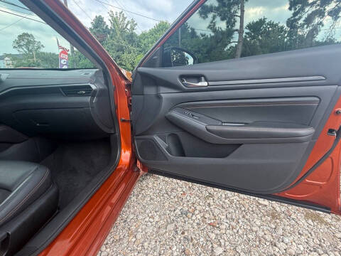 2022 Nissan Altima 2.5 SR