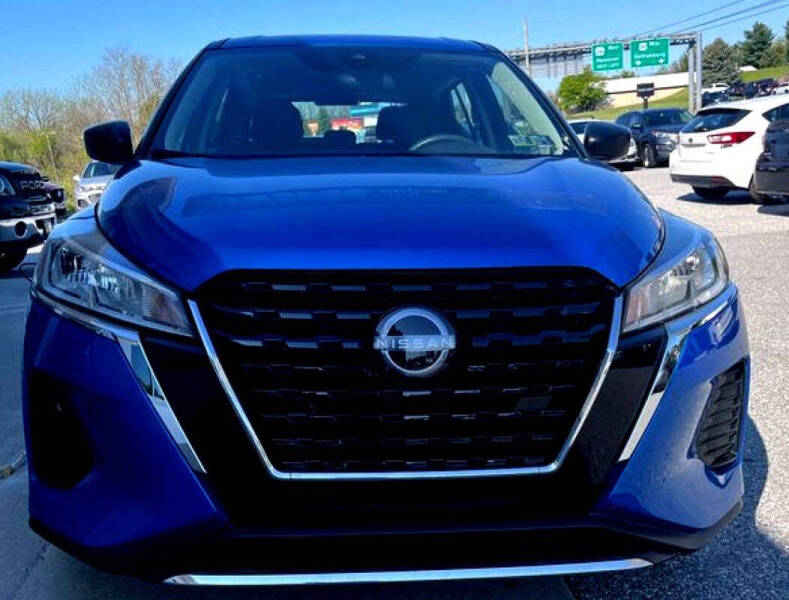 2023 Nissan Kicks S