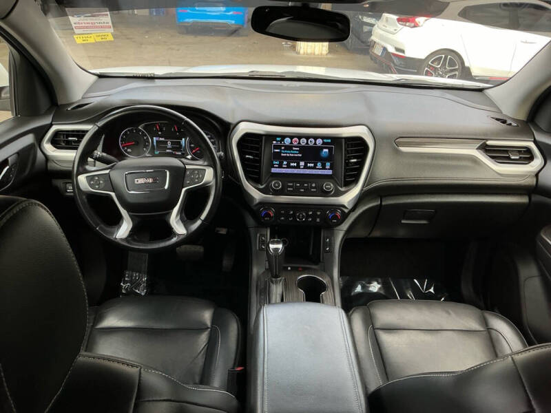 2019 GMC Acadia SLT-1