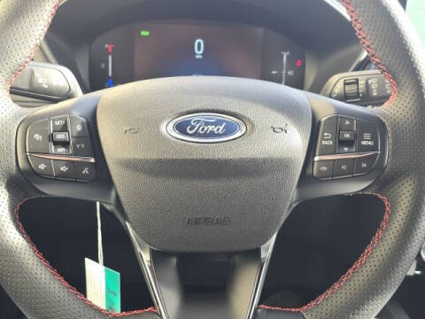 2026 Ford Escape Hybrid ST-Line Select