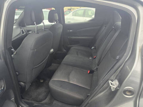 2013 Dodge Avenger SE