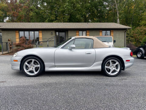 2003 Mazda MX-5 Miata for sale at Orange Bear Motors in Landrum SC