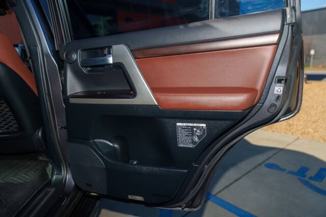 2021 Toyota Land Cruiser