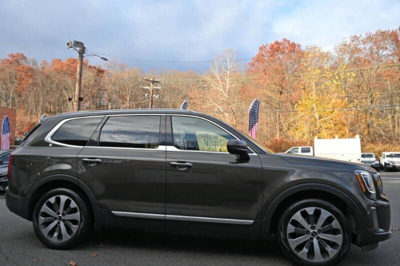 2020 Kia Telluride S