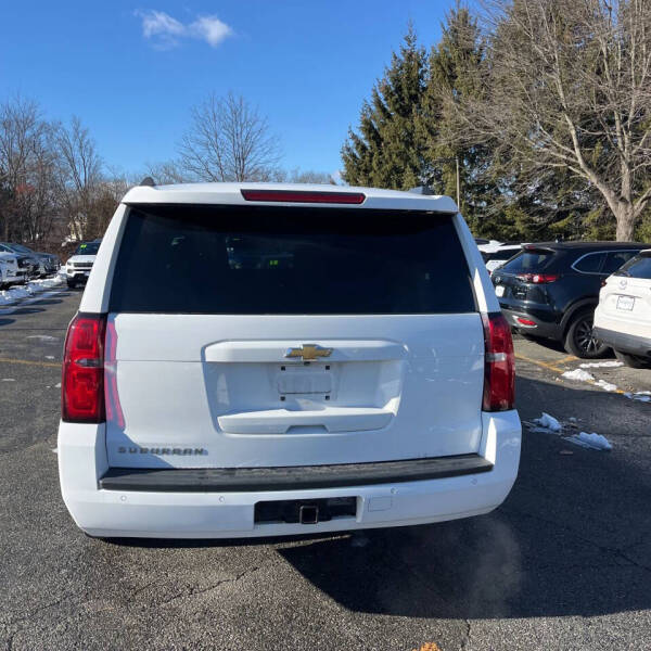 2017 Chevrolet Suburban LT