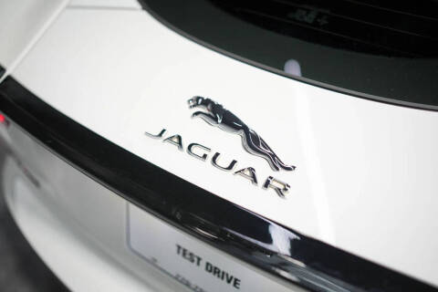 2017 Jaguar F-TYPE Premium