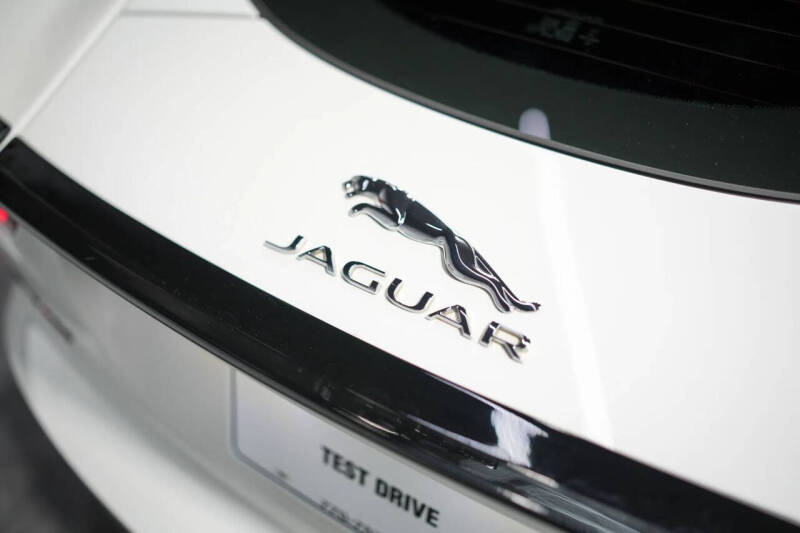 2017 Jaguar F-TYPE Premium