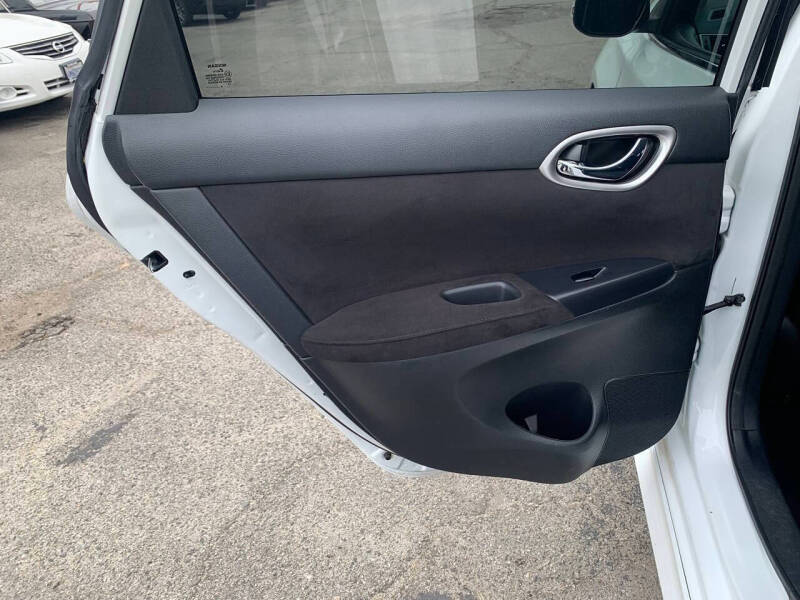 2015 Nissan Sentra SR