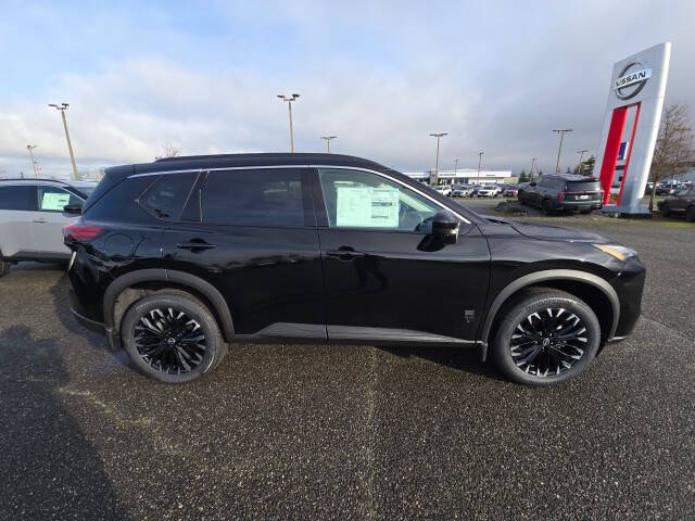 2026 Nissan Rogue Dark Armor