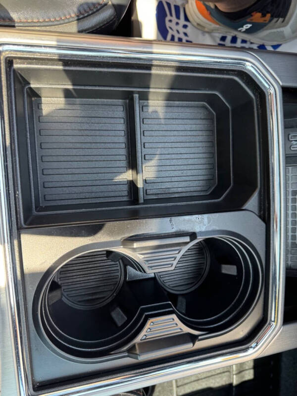 2022 Ford F-350 Super Duty Platinum