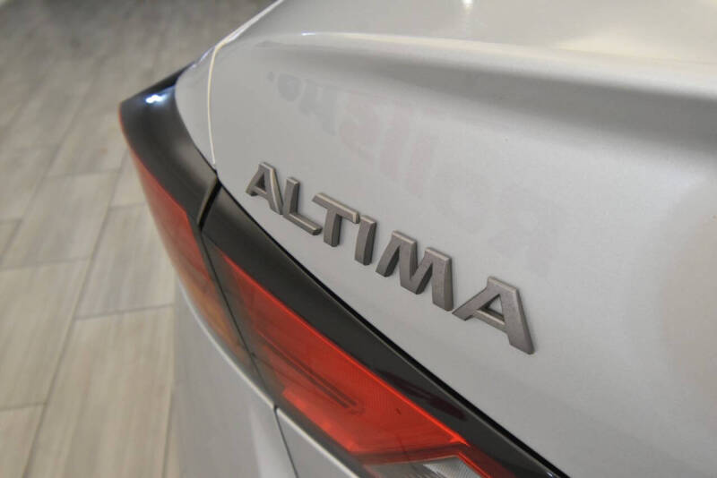 2023 Nissan Altima 2.5 SV