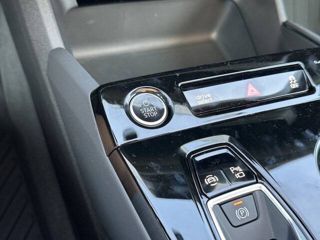 2025 Audi A6 Sportback e-tron Premium Plus