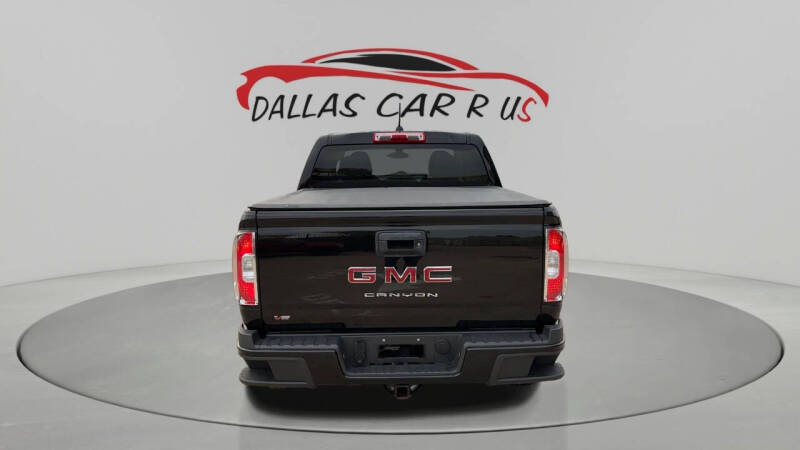 2022 GMC Canyon Elevation Standard