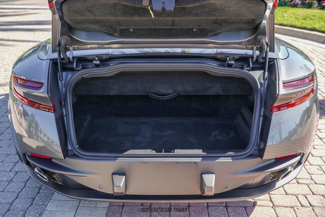 2020 Aston Martin DB11 Volante