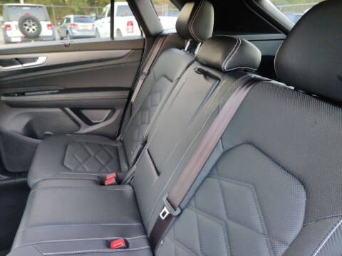 2025 Volkswagen Atlas Cross Sport SE 4Motion