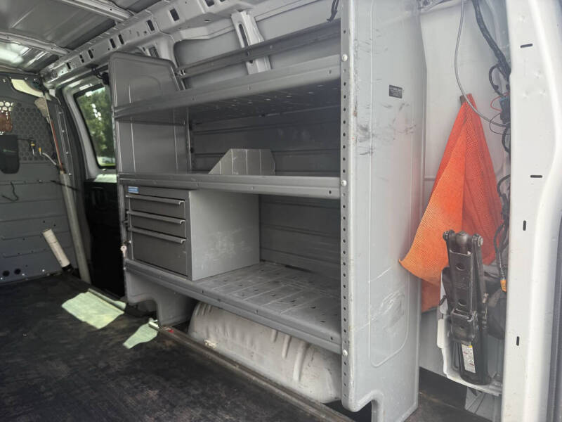 2017 Chevrolet Express 2500