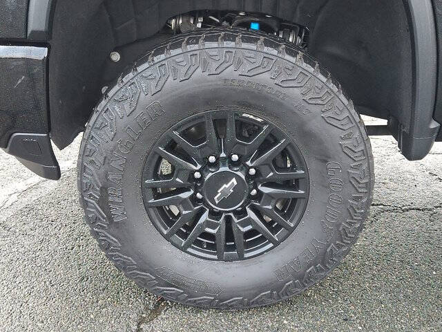 2024 Chevrolet Silverado 2500HD ZR2