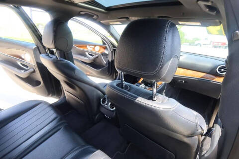 2019 Mercedes-Benz E-Class E 300
