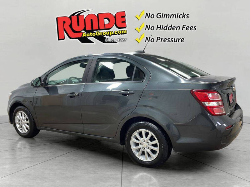 2017 Chevrolet Sonic LT Auto