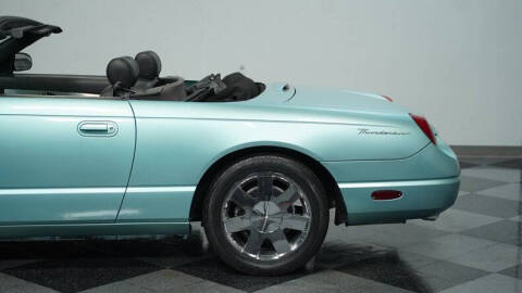 2002 Ford Thunderbird Deluxe
