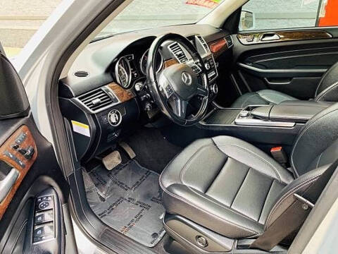 2012 Mercedes-Benz M-Class ML 350 BlueTEC