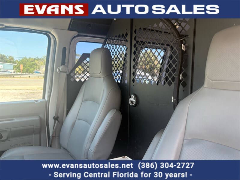 2013 Ford E-Series E-350 SD