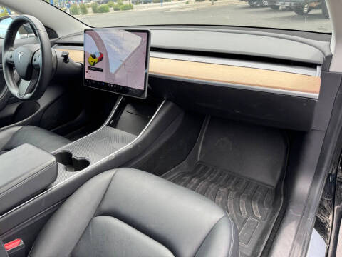 2019 Tesla Model 3 Mid Range