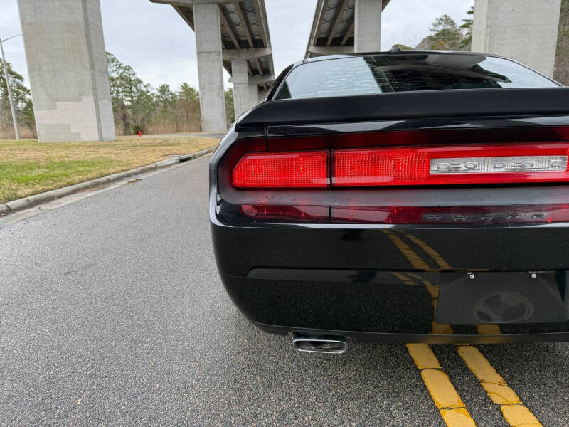 2010 Dodge Challenger SRT8