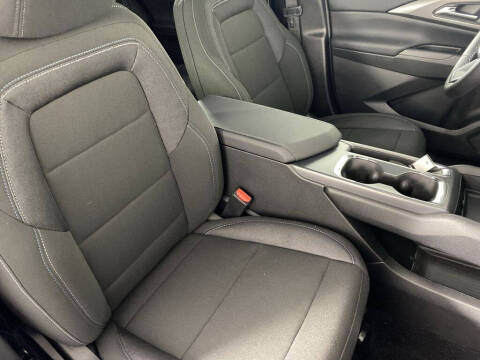 2026 Chevrolet Equinox EV LT 1