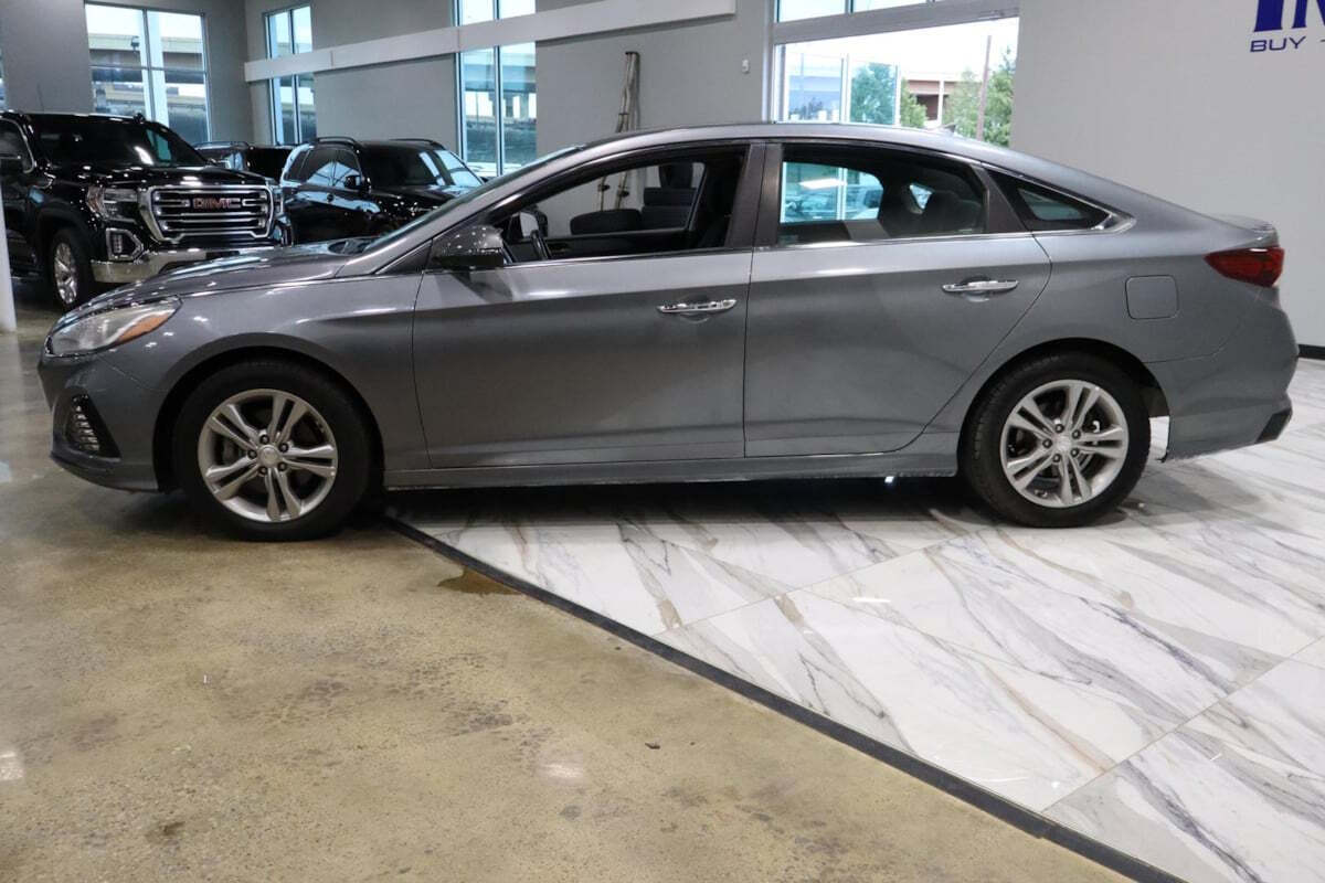 2019 Hyundai SONATA for sale at IMD MOTORS, INC in Dallas, TX