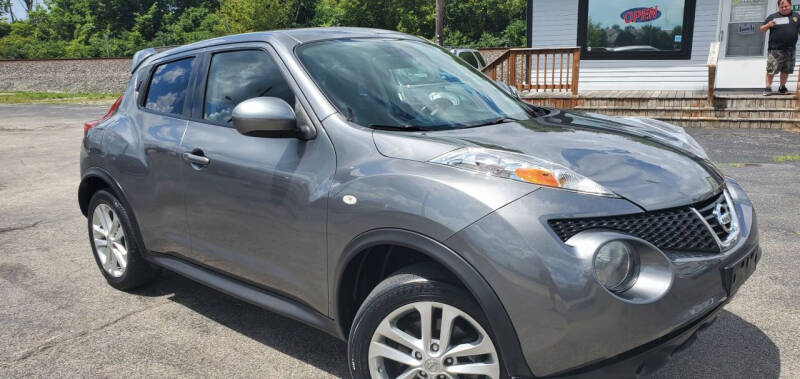 2011 Nissan JUKE for sale at Sinclair Auto Inc. in Pendleton IN
