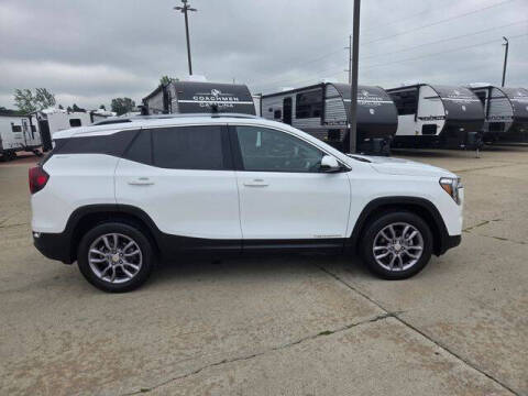 2023 GMC Terrain SLT
